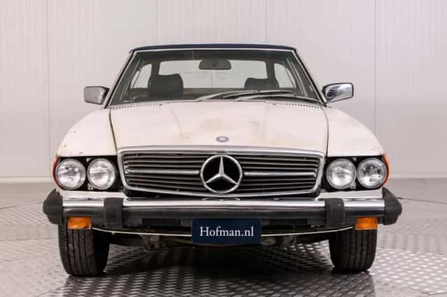 Mercedes-Benz SL-Klasse (1982) thumbnail 3