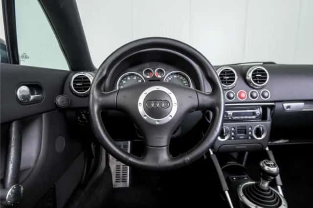 Audi TT (2001) thumbnail 6
