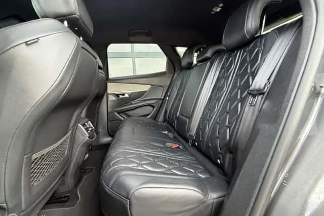 Peugeot 3008 (2021) thumbnail 5