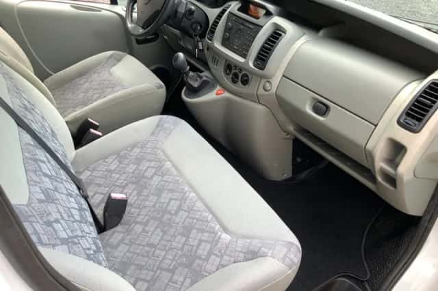 Opel Vivaro (2006) thumbnail 6