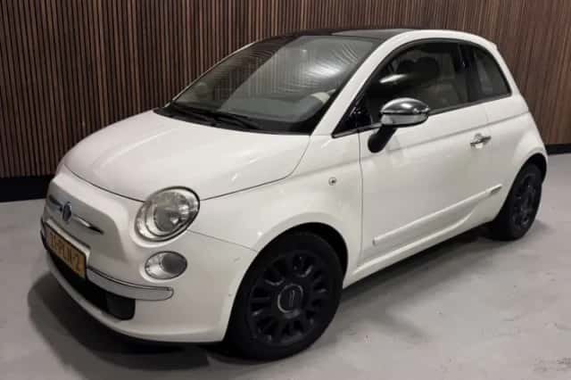 Fiat 500 (2011) thumbnail 4