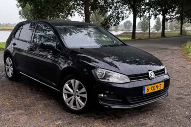 Volkswagen Golf (2014) thumbnail 4