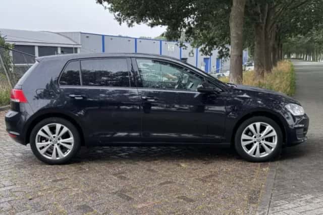 Volkswagen Golf (2014) thumbnail 6