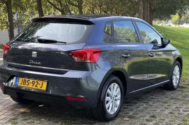 SEAT Ibiza (2022) thumbnail 5