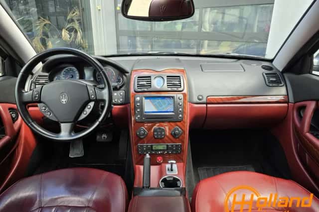 Maserati Quattroporte (2005) thumbnail 3