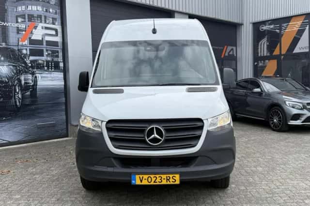 Mercedes-Benz Sprinter (2018) thumbnail 5