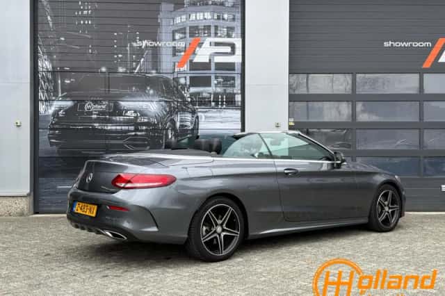 Mercedes-Benz C-Klasse (2017) thumbnail 2