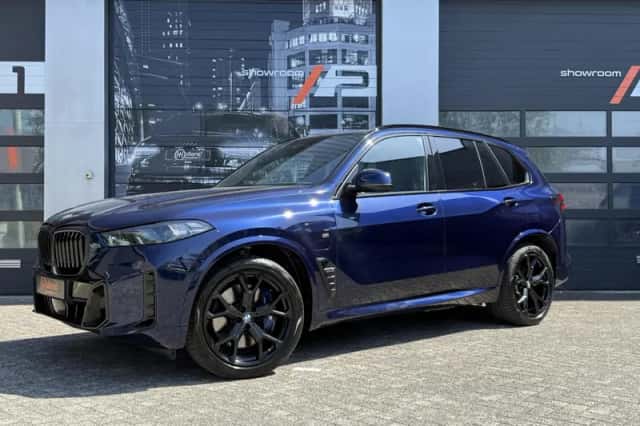 BMW X5 (2023) thumbnail 4