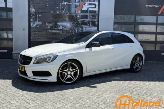 Mercedes-Benz A-Klasse (2015) thumbnail 2