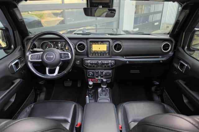 Jeep Wrangler (2022) thumbnail 4