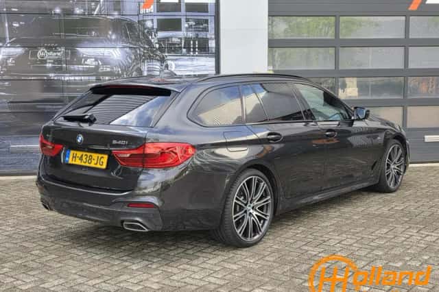 BMW 5-Serie (2020) thumbnail 2