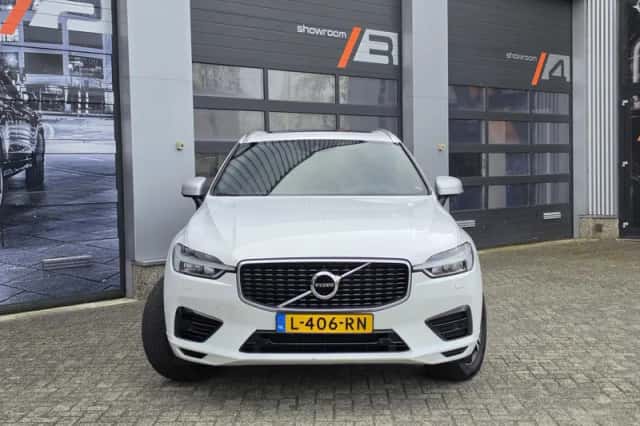 Volvo XC60 (2018) thumbnail 6