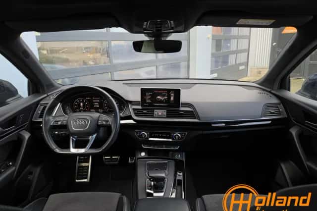 Audi Q5 (2019) thumbnail 3