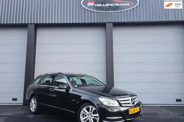 Mercedes-Benz C-Klasse (2011) thumbnail 1