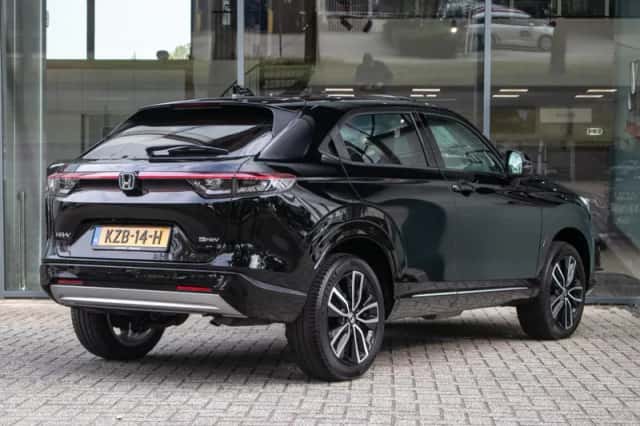 Honda HR-V (2022) thumbnail 3