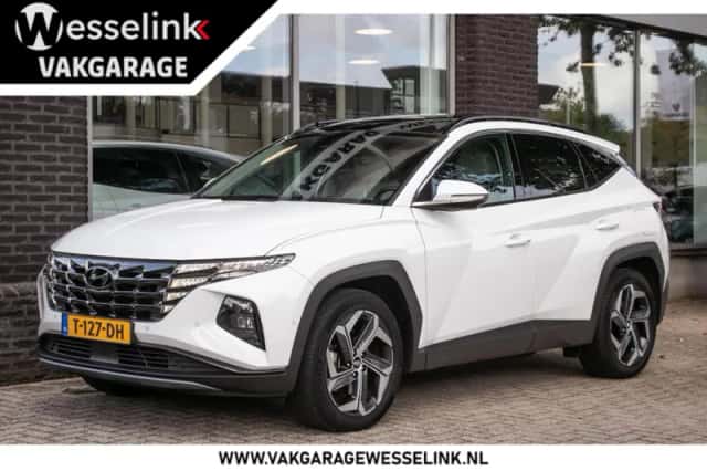 Hyundai Tucson (2023) thumbnail 1