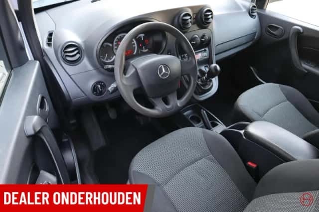 Mercedes-Benz Citan (2021) thumbnail 2