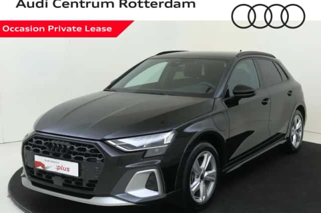 Audi A3 (2025) thumbnail 1