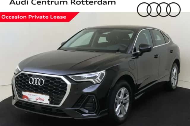 Audi Q3 (2021) thumbnail 1