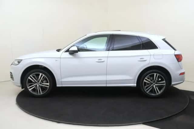 Audi Q5 (2020) thumbnail 2