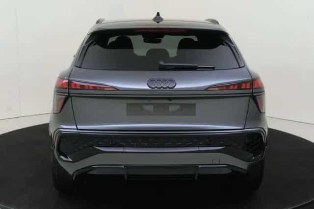Audi Q3 (2026) thumbnail 4
