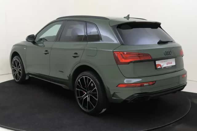 Audi Q5 (2025) thumbnail 3