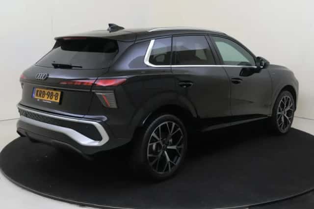 Audi Q3 (2026) thumbnail 5