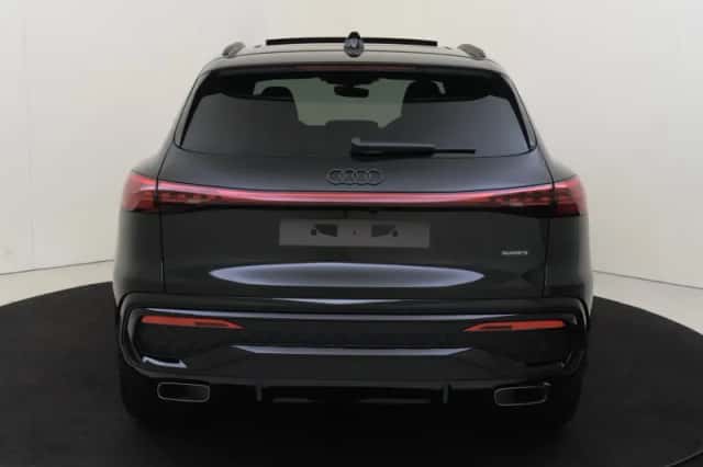 Audi Q5 (2026) thumbnail 4