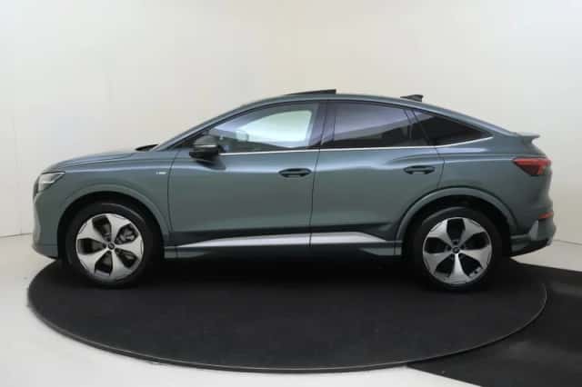 Audi Q4 e-tron (2026) thumbnail 2