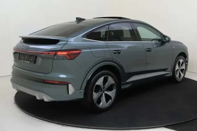 Audi Q4 e-tron (2026) thumbnail 5