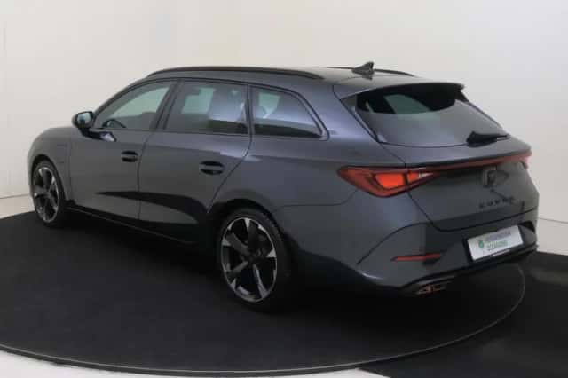 CUPRA Leon Sportstourer (2023) thumbnail 3