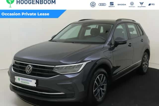 Volkswagen Tiguan (2022) thumbnail 1
