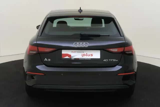 Audi A3 (2022) thumbnail 4