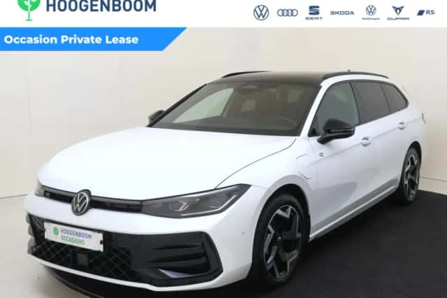 Volkswagen Passat (2025) thumbnail 1