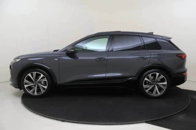 Audi Q6 e-tron (2026) thumbnail 2