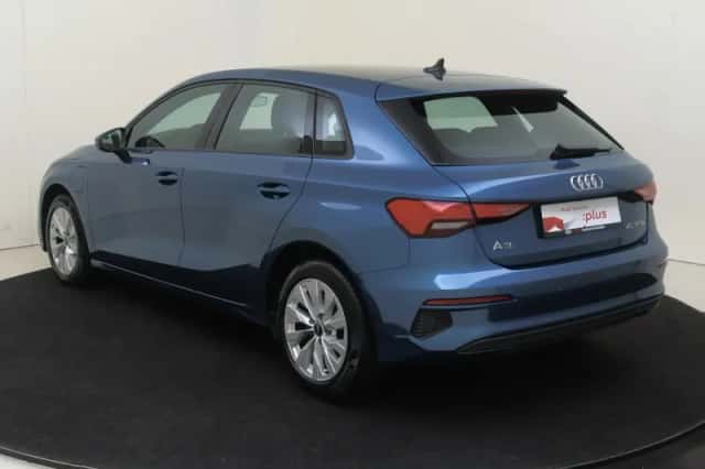 Audi A3 (2021) thumbnail 3