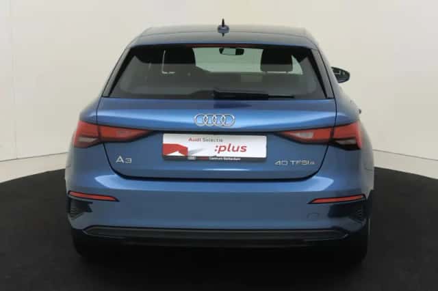 Audi A3 (2021) thumbnail 4