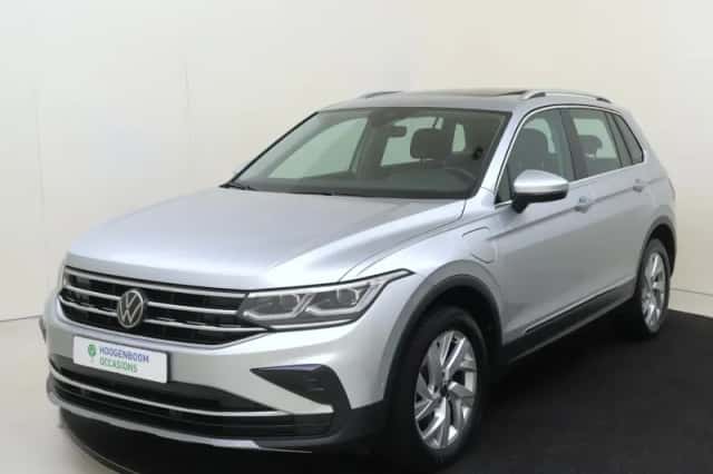 Volkswagen Tiguan (2022) thumbnail 1