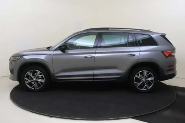 Škoda Kodiaq (2023) thumbnail 2