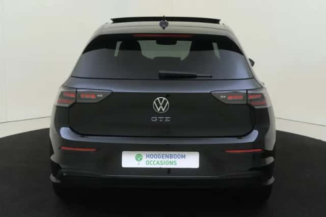 Volkswagen Golf (2026) thumbnail 4