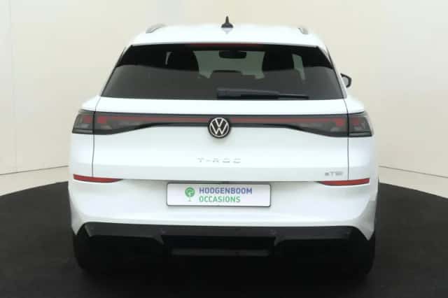Volkswagen T-Roc (2026) thumbnail 4