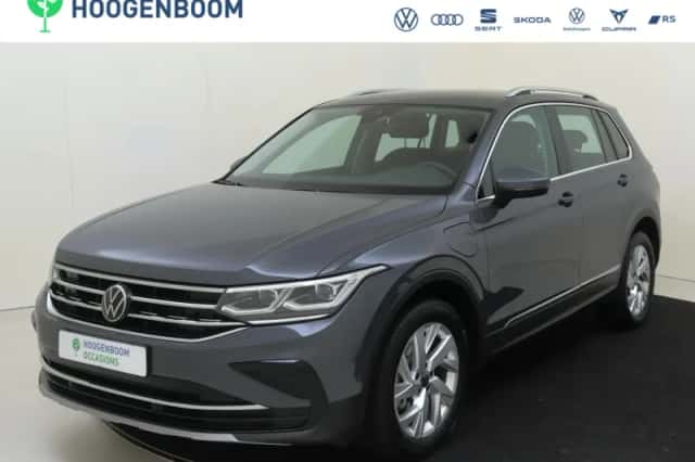 Volkswagen Tiguan (2022) thumbnail 1