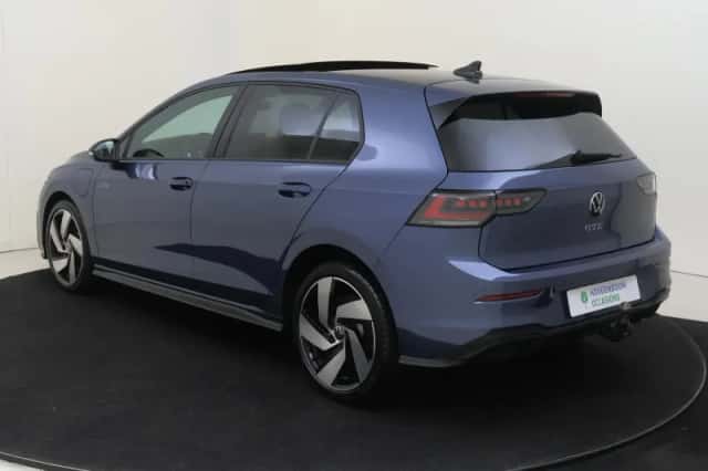Volkswagen Golf (2026) thumbnail 3