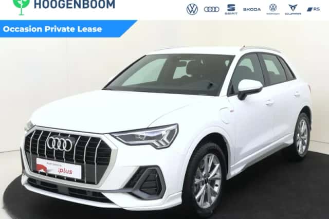 Audi Q3 (2023) thumbnail 1