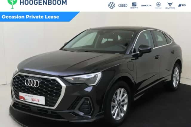 Audi Q3 (2023) thumbnail 1