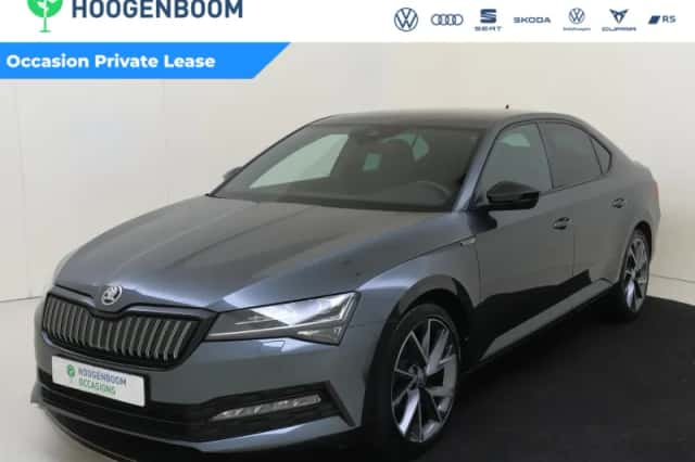 Škoda Superb (2021) thumbnail 1