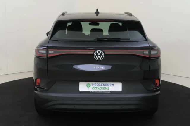 Volkswagen ID.4 (2023) thumbnail 4