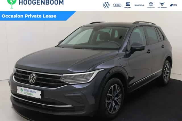 Volkswagen Tiguan (2022) thumbnail 1
