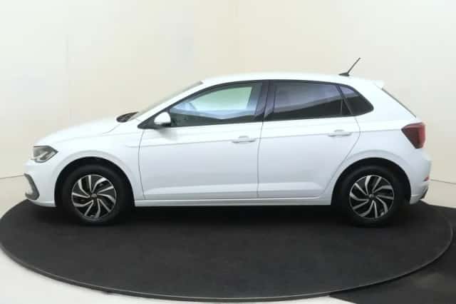 Volkswagen Polo (2024) thumbnail 2