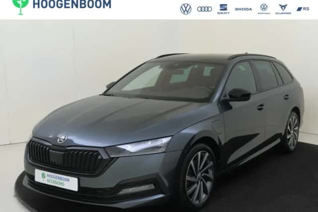Škoda Octavia (2021) thumbnail 1